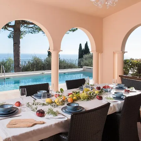 Philae Bed & Breakfast