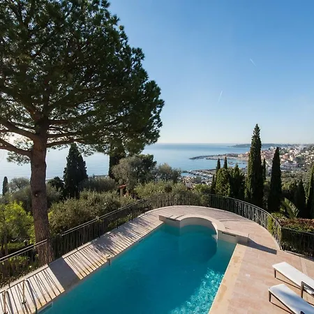 Philae Bed & Breakfast 5*